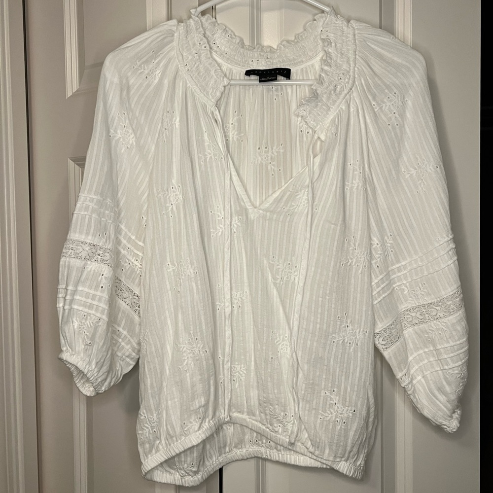 Sanctuary white linen top